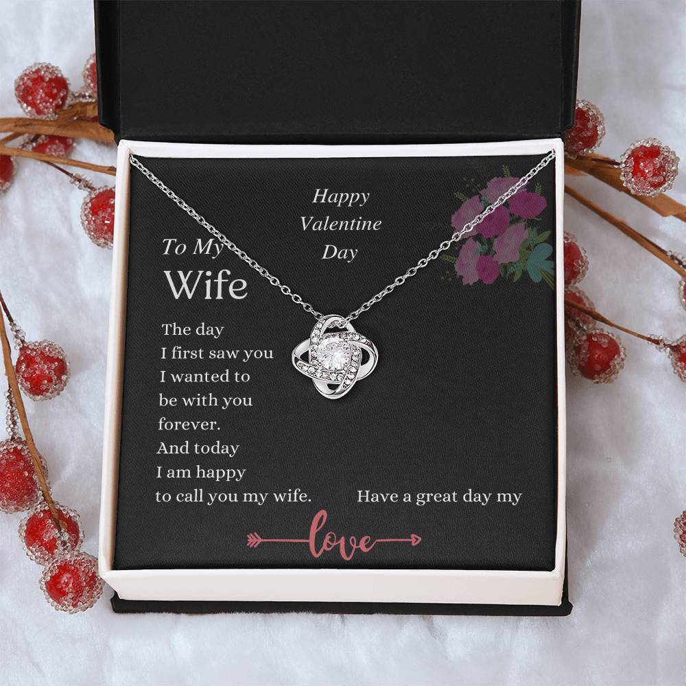 Valentine's Love Knot Necklace for Wife – The Day I First Saw You