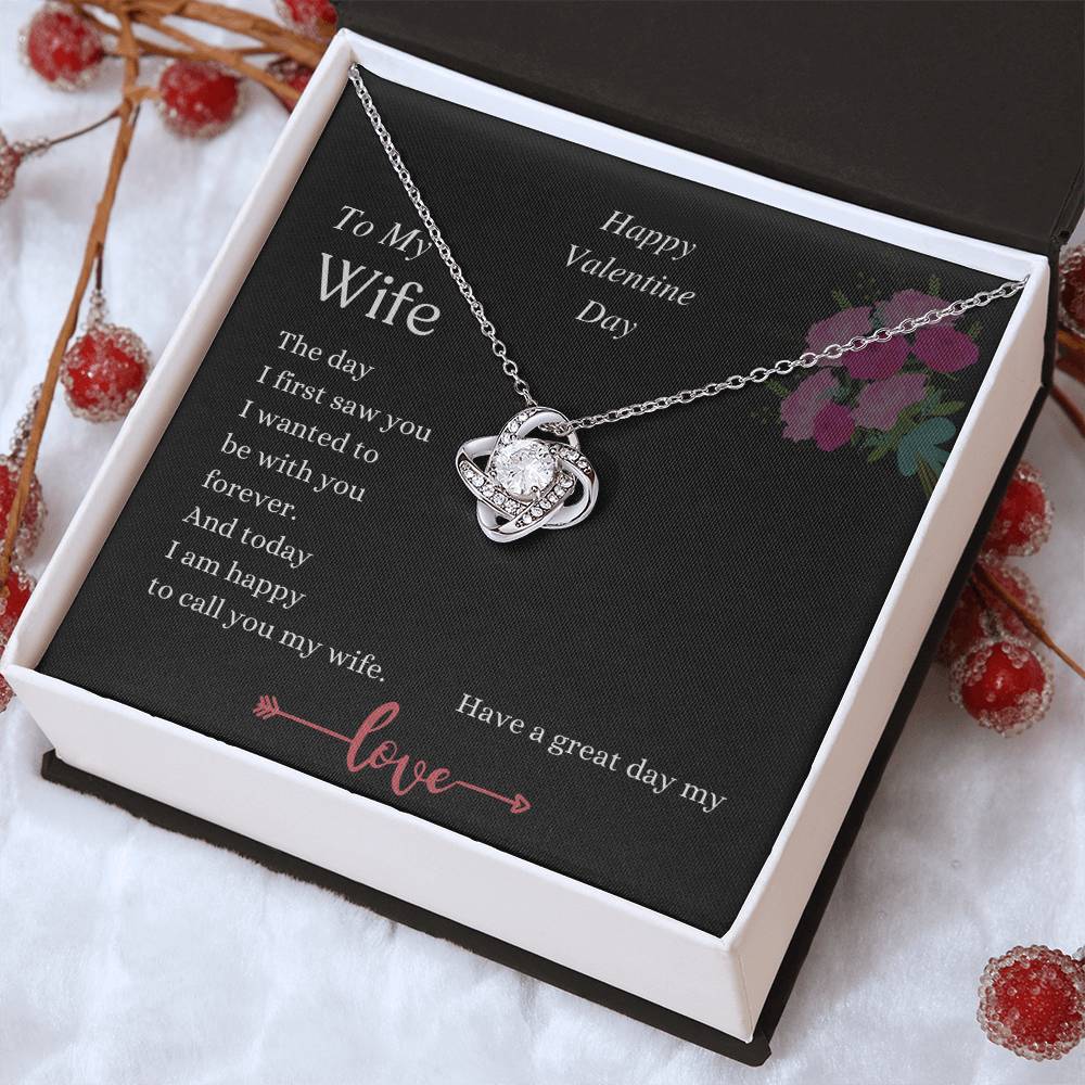 Valentine's Love Knot Necklace for Wife – The Day I First Saw You
