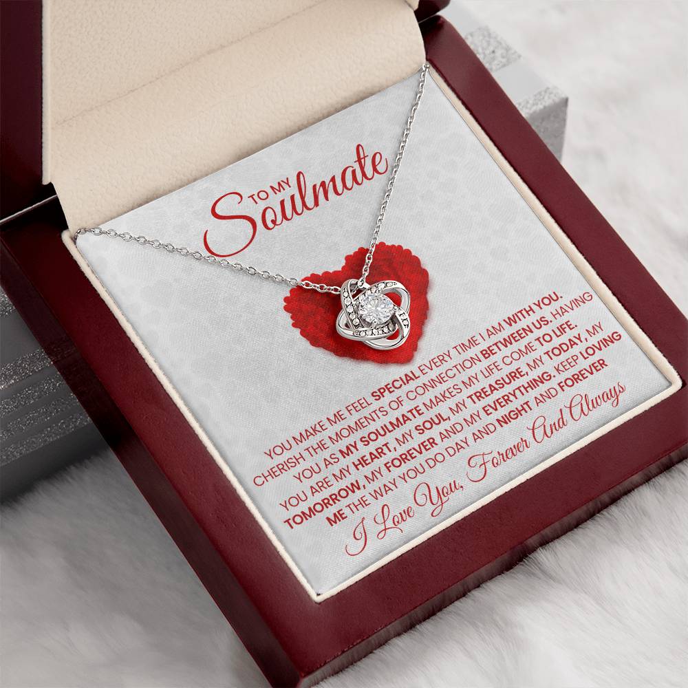 To My Soulmate Valentine's Day Couple Necklace for Wife Women, Girlfriend Queen You Are - My Soulmate Love Knot Necklace Gifts for Her Anniversary Future Wife Girl Friend Necklace with Card & Box